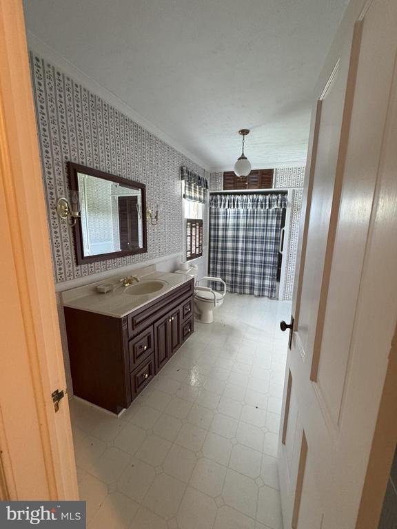 11312 TIMBUKTU LN, MIDLAND, Virginia, 5 Bedrooms Bedrooms, ,2 BathroomsBathrooms,Residential,14,11312 TIMBUKTU LN,VAFQ2021026 MLS # VAFQ2021026