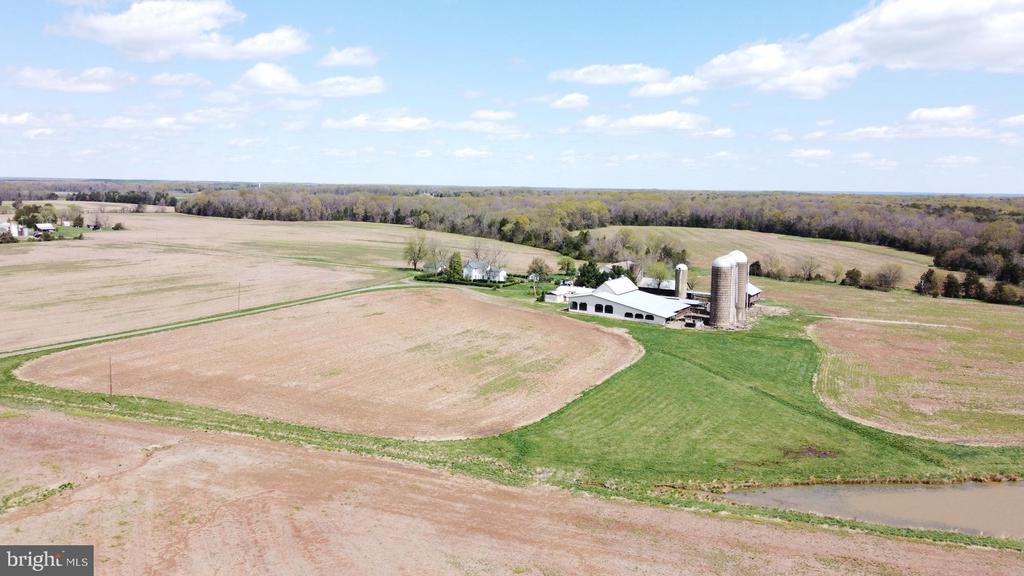 11312 TIMBUKTU LN, MIDLAND, Virginia, 5 Bedrooms Bedrooms, ,2 BathroomsBathrooms,Residential,14,11312 TIMBUKTU LN,VAFQ2021026 MLS # VAFQ2021026