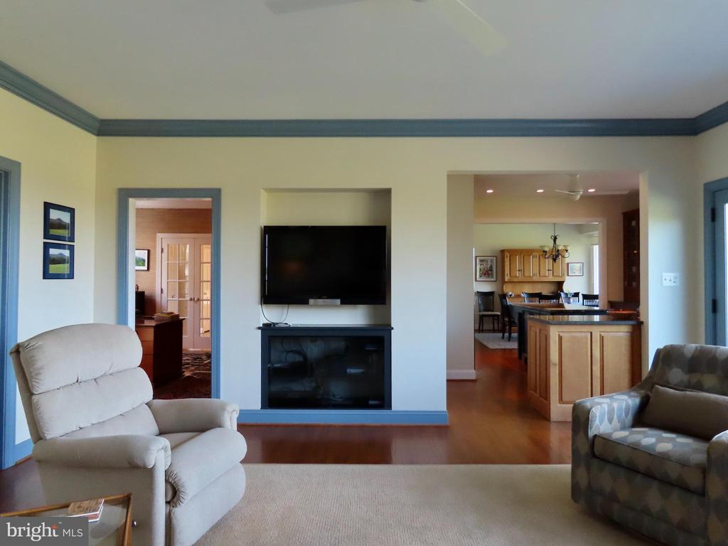 643 RICHMOND RD, AMISSVILLE, Virginia 20106, 3 Bedrooms Bedrooms, ,2 BathroomsBathrooms,Residential,14,643 RICHMOND RD,VARP2002496 MLS # VARP2002496 643 RICHMOND RD, AMISSVILLE, Virginia 20106, 3 Bedrooms Bedrooms, ,2 BathroomsBathrooms,Residential,14,643 RICHMOND RD,VARP2002496 MLS # VARP2002496