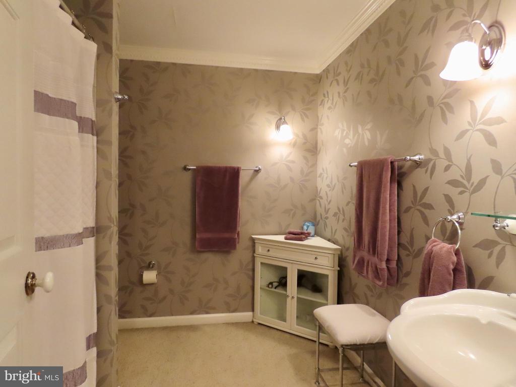 643 RICHMOND RD, AMISSVILLE, Virginia 20106, 3 Bedrooms Bedrooms, ,2 BathroomsBathrooms,Residential,14,643 RICHMOND RD,VARP2002496 MLS # VARP2002496 643 RICHMOND RD, AMISSVILLE, Virginia 20106, 3 Bedrooms Bedrooms, ,2 BathroomsBathrooms,Residential,14,643 RICHMOND RD,VARP2002496 MLS # VARP2002496