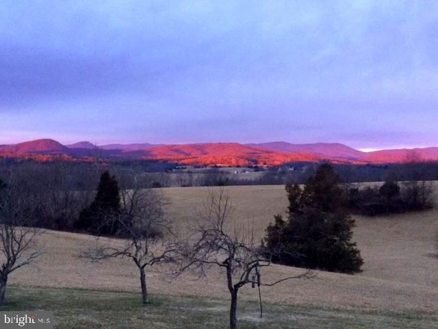 643 RICHMOND RD, AMISSVILLE, Virginia 20106, 3 Bedrooms Bedrooms, ,2 BathroomsBathrooms,Residential,14,643 RICHMOND RD,VARP2002496 MLS # VARP2002496 643 RICHMOND RD, AMISSVILLE, Virginia 20106, 3 Bedrooms Bedrooms, ,2 BathroomsBathrooms,Residential,14,643 RICHMOND RD,VARP2002496 MLS # VARP2002496