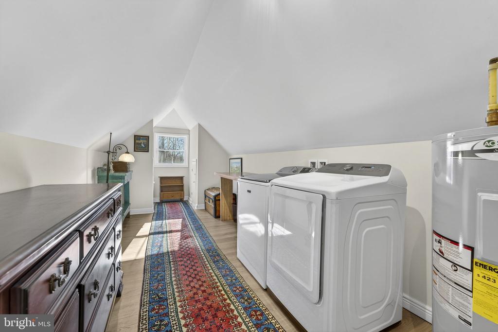 40 ANGEL KISS LN, CASTLETON, Virginia 22716, 2 Bedrooms Bedrooms, ,2 BathroomsBathrooms,Residential,14,40 ANGEL KISS LN,VARP2002550 MLS # VARP2002550