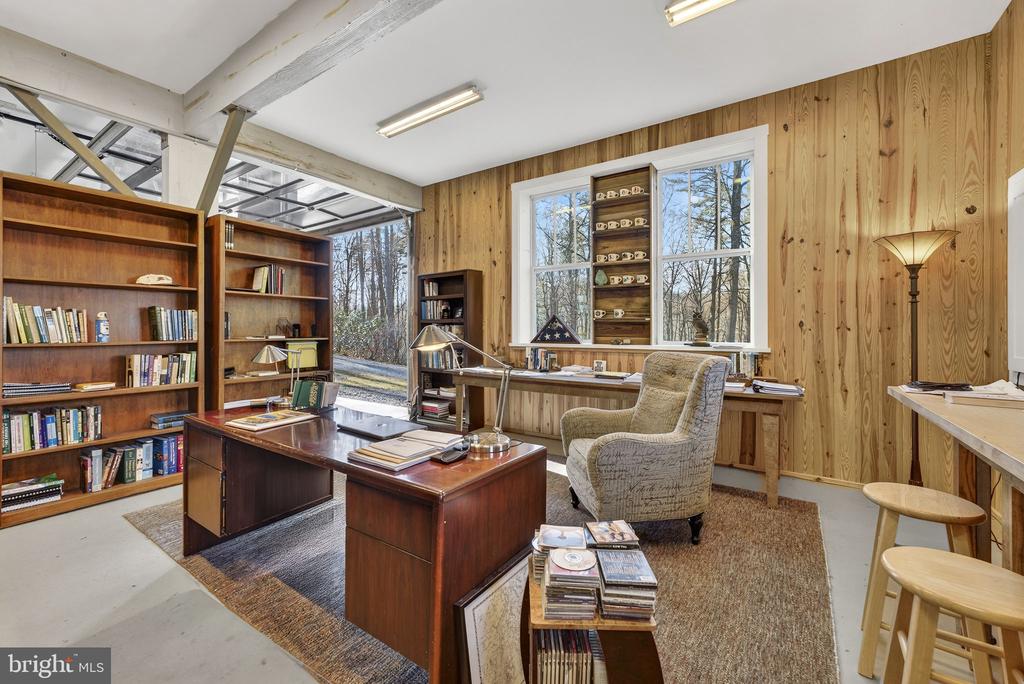 40 ANGEL KISS LN, CASTLETON, Virginia 22716, 2 Bedrooms Bedrooms, ,2 BathroomsBathrooms,Residential,14,40 ANGEL KISS LN,VARP2002550 MLS # VARP2002550