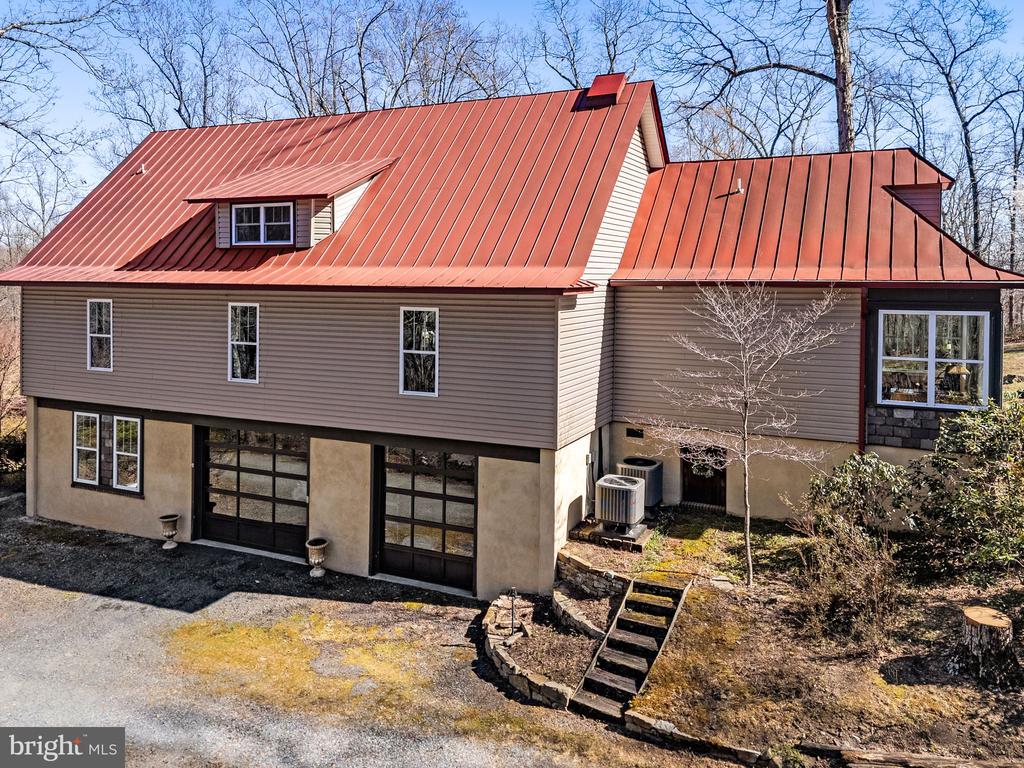 40 ANGEL KISS LN, CASTLETON, Virginia 22716, 2 Bedrooms Bedrooms, ,2 BathroomsBathrooms,Residential,14,40 ANGEL KISS LN,VARP2002550 MLS # VARP2002550