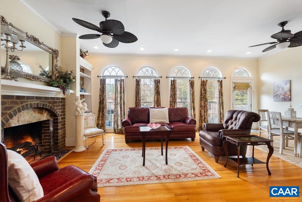 574 OLD KINGS RD, DRAKES BRANCH, Virginia 23937, 4 Bedrooms Bedrooms, ,3 BathroomsBathrooms,Residential,14,574 OLD KINGS RD,675128 MLS # 675128 574 OLD KINGS RD, DRAKES BRANCH, Virginia 23937, 4 Bedrooms Bedrooms, ,3 BathroomsBathrooms,Residential,14,574 OLD KINGS RD,675128 MLS # 675128