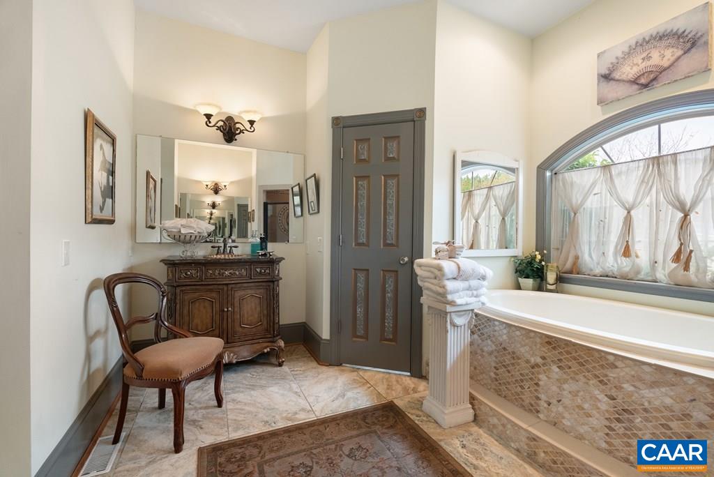 574 OLD KINGS RD, DRAKES BRANCH, Virginia 23937, 4 Bedrooms Bedrooms, ,3 BathroomsBathrooms,Residential,14,574 OLD KINGS RD,675128 MLS # 675128 574 OLD KINGS RD, DRAKES BRANCH, Virginia 23937, 4 Bedrooms Bedrooms, ,3 BathroomsBathrooms,Residential,14,574 OLD KINGS RD,675128 MLS # 675128