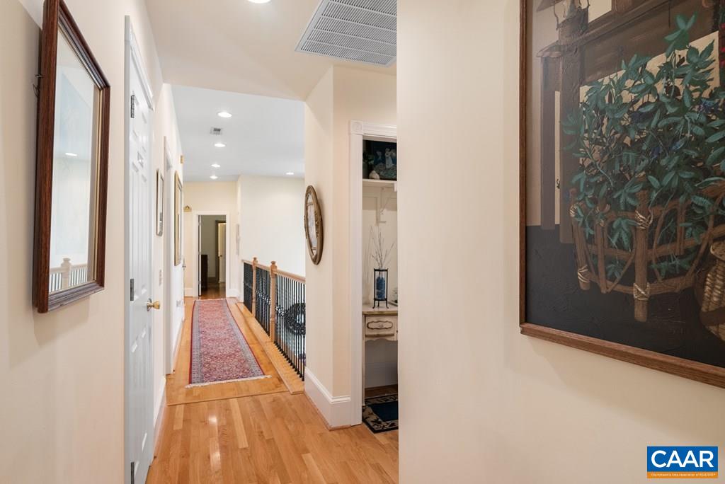 574 OLD KINGS RD, DRAKES BRANCH, Virginia 23937, 4 Bedrooms Bedrooms, ,3 BathroomsBathrooms,Residential,14,574 OLD KINGS RD,675128 MLS # 675128 574 OLD KINGS RD, DRAKES BRANCH, Virginia 23937, 4 Bedrooms Bedrooms, ,3 BathroomsBathrooms,Residential,14,574 OLD KINGS RD,675128 MLS # 675128