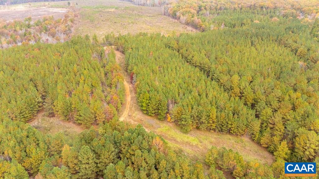 574 OLD KINGS RD, DRAKES BRANCH, Virginia 23937, 4 Bedrooms Bedrooms, ,3 BathroomsBathrooms,Residential,14,574 OLD KINGS RD,675128 MLS # 675128 574 OLD KINGS RD, DRAKES BRANCH, Virginia 23937, 4 Bedrooms Bedrooms, ,3 BathroomsBathrooms,Residential,14,574 OLD KINGS RD,675128 MLS # 675128