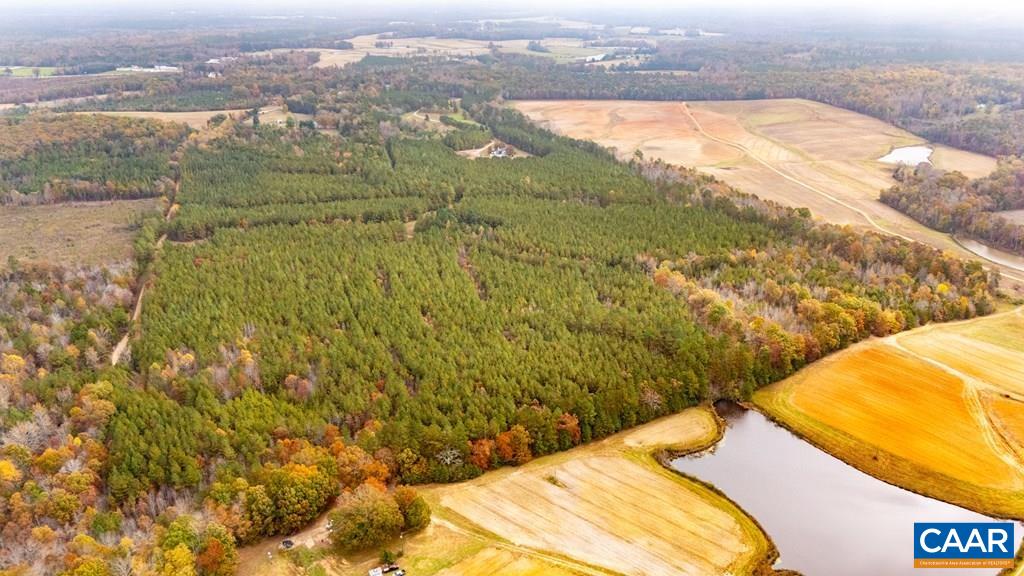 574 OLD KINGS RD, DRAKES BRANCH, Virginia 23937, 4 Bedrooms Bedrooms, ,3 BathroomsBathrooms,Residential,14,574 OLD KINGS RD,675128 MLS # 675128 574 OLD KINGS RD, DRAKES BRANCH, Virginia 23937, 4 Bedrooms Bedrooms, ,3 BathroomsBathrooms,Residential,14,574 OLD KINGS RD,675128 MLS # 675128