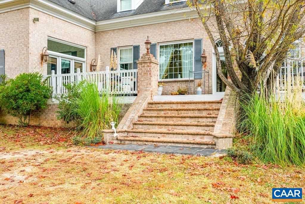 574 OLD KINGS RD, DRAKES BRANCH, Virginia 23937, 4 Bedrooms Bedrooms, ,3 BathroomsBathrooms,Residential,14,574 OLD KINGS RD,675128 MLS # 675128 574 OLD KINGS RD, DRAKES BRANCH, Virginia 23937, 4 Bedrooms Bedrooms, ,3 BathroomsBathrooms,Residential,14,574 OLD KINGS RD,675128 MLS # 675128