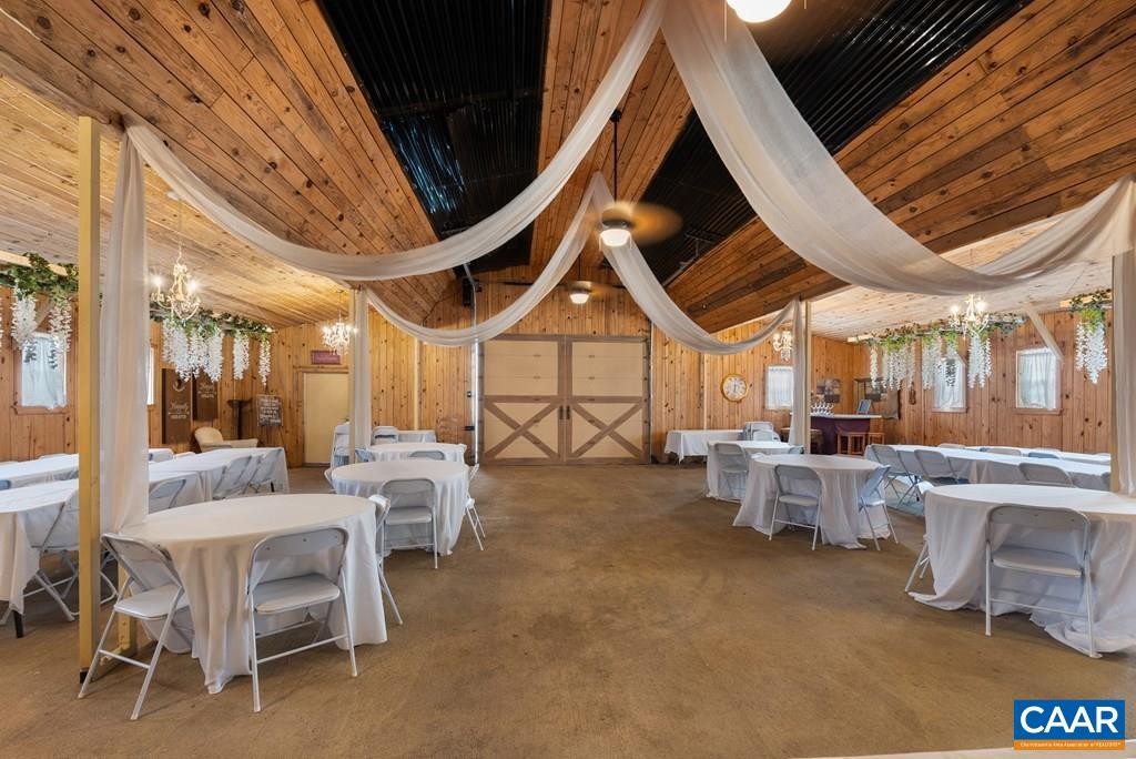 574 OLD KINGS RD, DRAKES BRANCH, Virginia 23937, 4 Bedrooms Bedrooms, ,3 BathroomsBathrooms,Residential,14,574 OLD KINGS RD,675128 MLS # 675128 574 OLD KINGS RD, DRAKES BRANCH, Virginia 23937, 4 Bedrooms Bedrooms, ,3 BathroomsBathrooms,Residential,14,574 OLD KINGS RD,675128 MLS # 675128