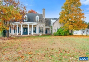 574 OLD KINGS RD, DRAKES BRANCH, Virginia 23937, 4 Bedrooms Bedrooms, ,3 BathroomsBathrooms,Residential,14,574 OLD KINGS RD,675128 MLS # 675128