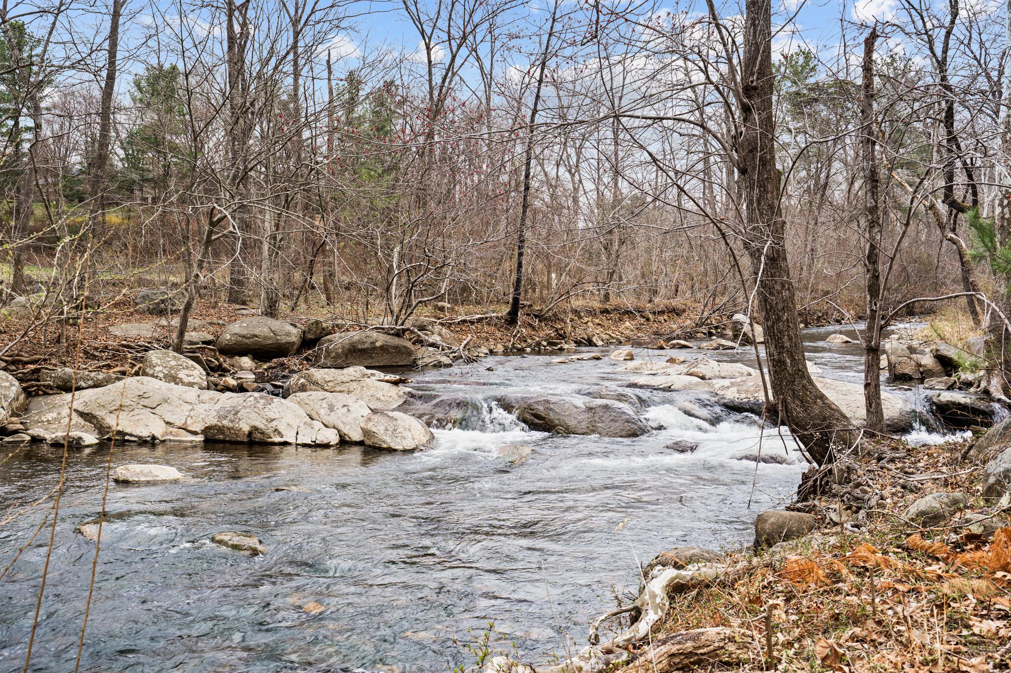 94 OLD HOLLOW RD, SPERRYVILLE, Virginia 22740, 4 Bedrooms Bedrooms, ,3 BathroomsBathrooms,Residential,14,94 OLD HOLLOW RD,VARP2002556 MLS # VARP2002556 94 OLD HOLLOW RD, SPERRYVILLE, Virginia 22740, 4 Bedrooms Bedrooms, ,3 BathroomsBathrooms,Residential,14,94 OLD HOLLOW RD,VARP2002556 MLS # VARP2002556