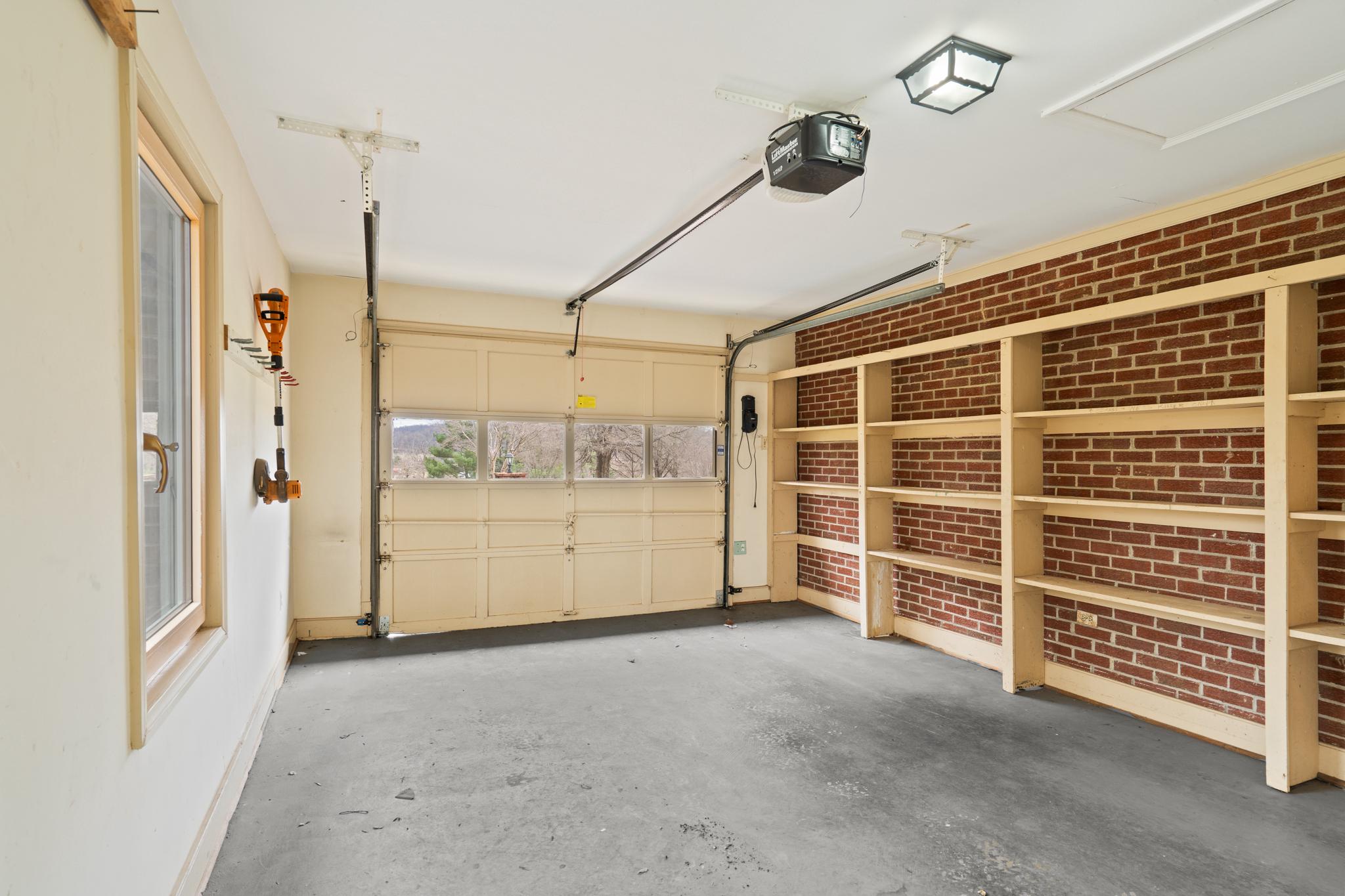 94 OLD HOLLOW RD, SPERRYVILLE, Virginia 22740, 4 Bedrooms Bedrooms, ,3 BathroomsBathrooms,Residential,14,94 OLD HOLLOW RD,VARP2002556 MLS # VARP2002556 94 OLD HOLLOW RD, SPERRYVILLE, Virginia 22740, 4 Bedrooms Bedrooms, ,3 BathroomsBathrooms,Residential,14,94 OLD HOLLOW RD,VARP2002556 MLS # VARP2002556