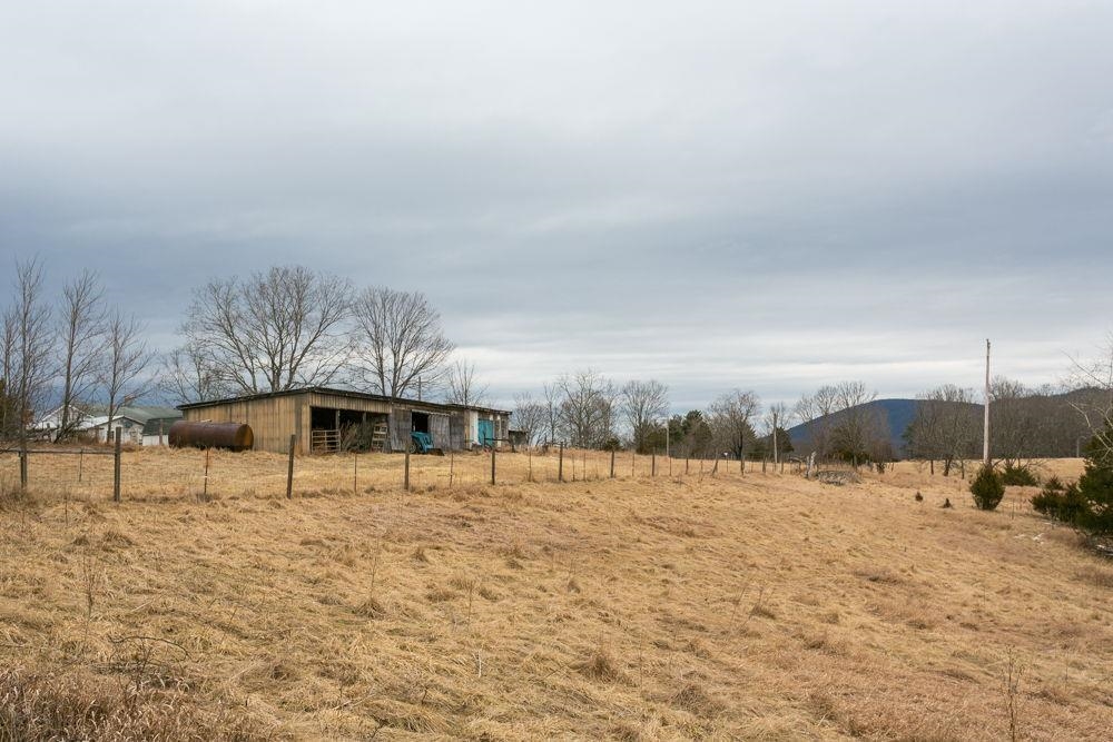 19962 RAINBOW RIDGE RD, BERGTON, Virginia 22811, 3 Bedrooms Bedrooms, ,1 BathroomBathrooms,Residential,14,19962 RAINBOW RIDGE RD,675176 MLS # 675176