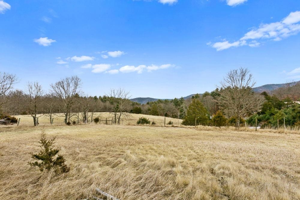 19962 RAINBOW RIDGE RD, BERGTON, Virginia 22811, 3 Bedrooms Bedrooms, ,1 BathroomBathrooms,Residential,14,19962 RAINBOW RIDGE RD,675176 MLS # 675176