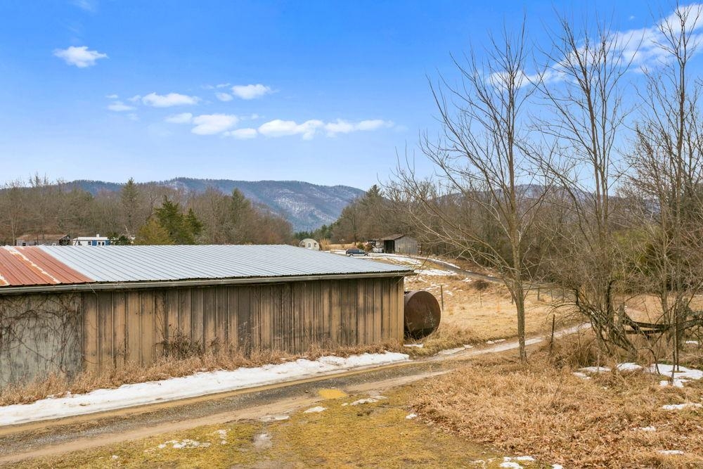 19962 RAINBOW RIDGE RD, BERGTON, Virginia 22811, 3 Bedrooms Bedrooms, ,1 BathroomBathrooms,Residential,14,19962 RAINBOW RIDGE RD,675176 MLS # 675176