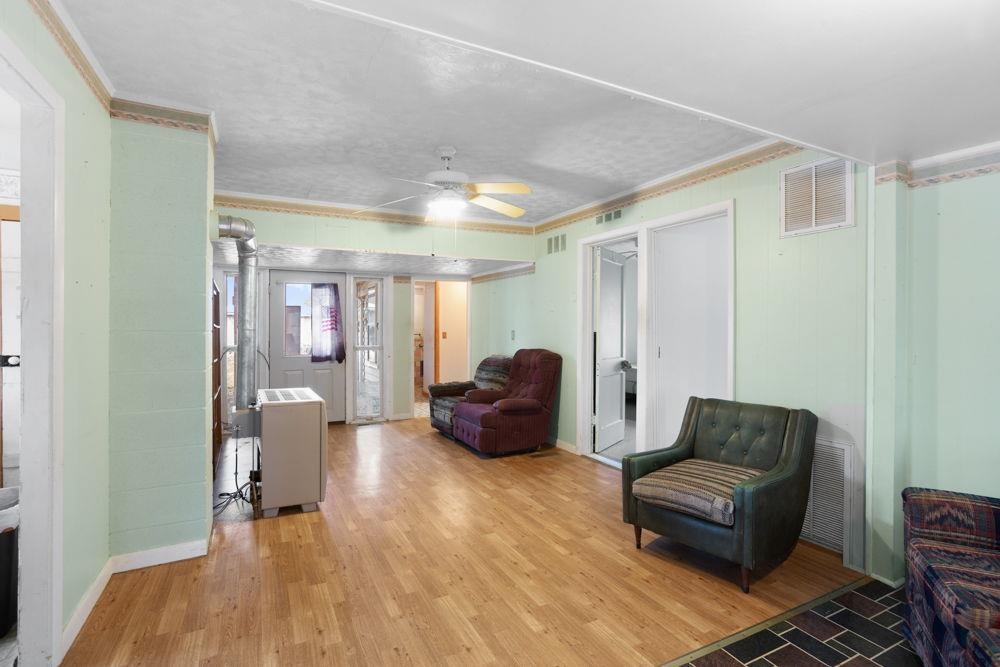 19962 RAINBOW RIDGE RD, BERGTON, Virginia 22811, 3 Bedrooms Bedrooms, ,1 BathroomBathrooms,Residential,14,19962 RAINBOW RIDGE RD,675176 MLS # 675176