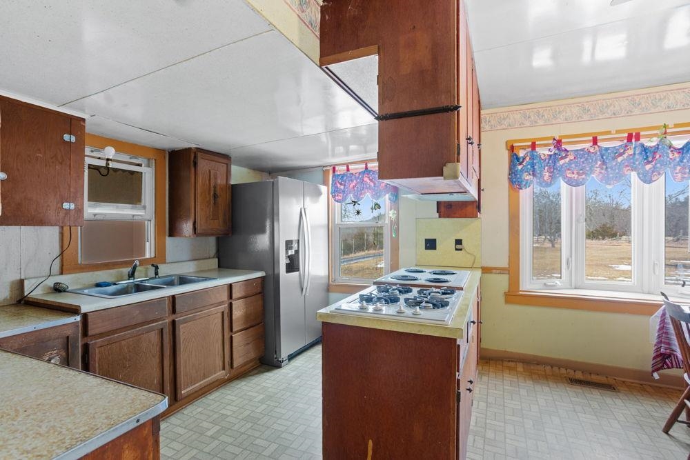 19962 RAINBOW RIDGE RD, BERGTON, Virginia 22811, 3 Bedrooms Bedrooms, ,1 BathroomBathrooms,Residential,14,19962 RAINBOW RIDGE RD,675176 MLS # 675176