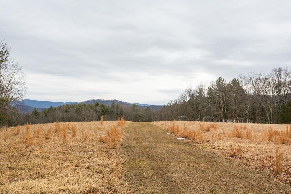 19962 RAINBOW RIDGE RD, BERGTON, Virginia 22811, 3 Bedrooms Bedrooms, ,1 BathroomBathrooms,Residential,14,19962 RAINBOW RIDGE RD,675176 MLS # 675176