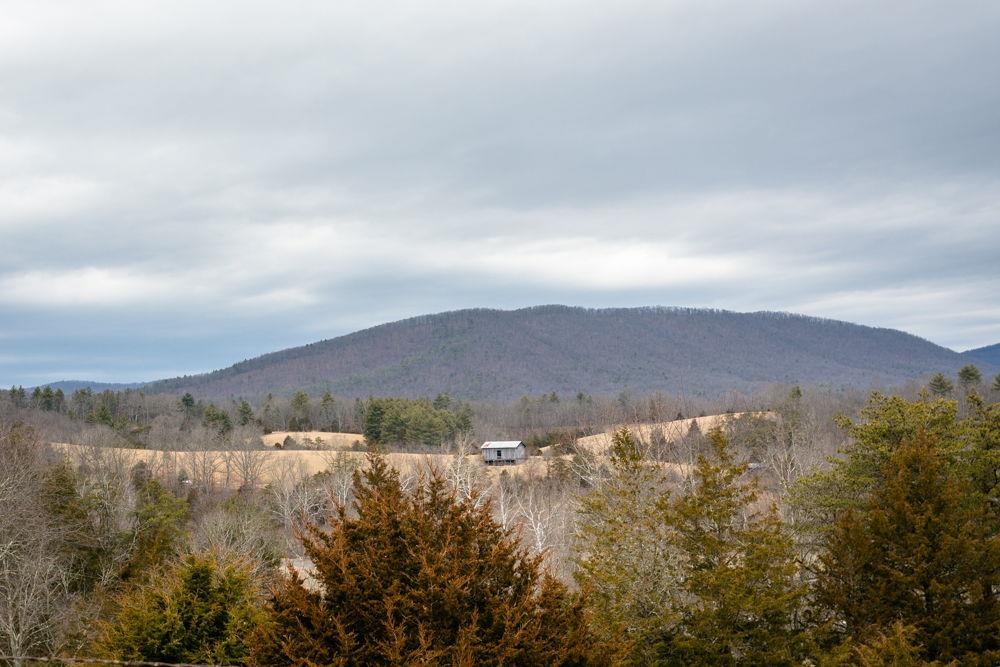 19962 RAINBOW RIDGE RD, BERGTON, Virginia 22811, 3 Bedrooms Bedrooms, ,1 BathroomBathrooms,Residential,14,19962 RAINBOW RIDGE RD,675176 MLS # 675176