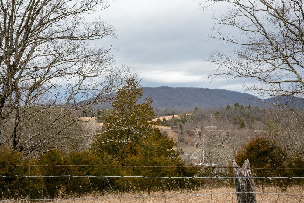 19962 RAINBOW RIDGE RD, BERGTON, Virginia 22811, 3 Bedrooms Bedrooms, ,1 BathroomBathrooms,Residential,14,19962 RAINBOW RIDGE RD,675176 MLS # 675176