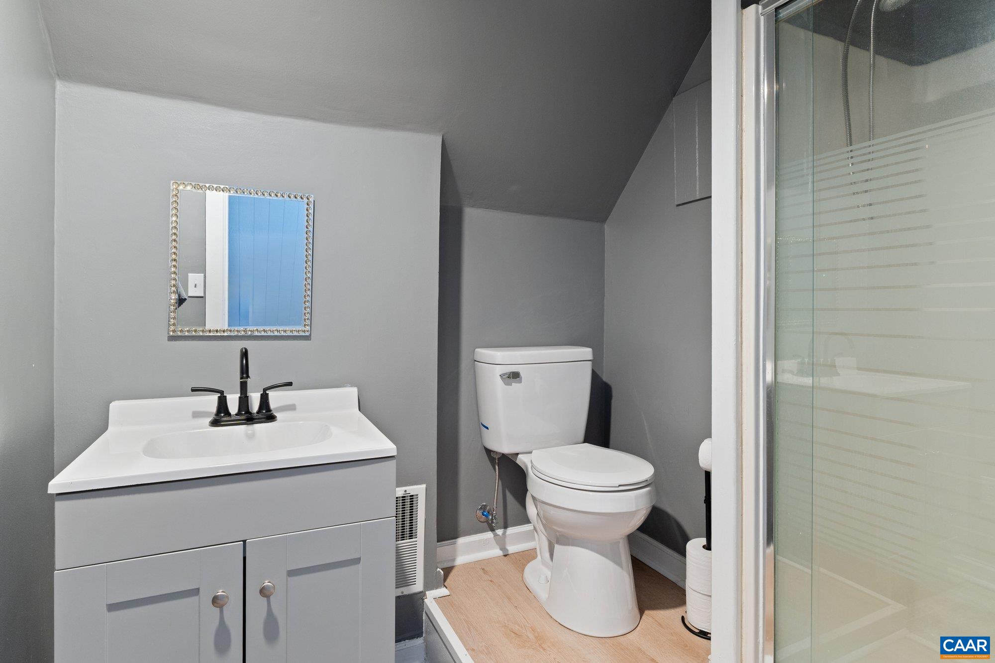 14910 WESTERN MILL RD, LAWRENCEVILLE, Virginia 23868, 6 Bedrooms Bedrooms, ,3 BathroomsBathrooms,Residential,14,14910 WESTERN MILL RD,675164 MLS # 675164