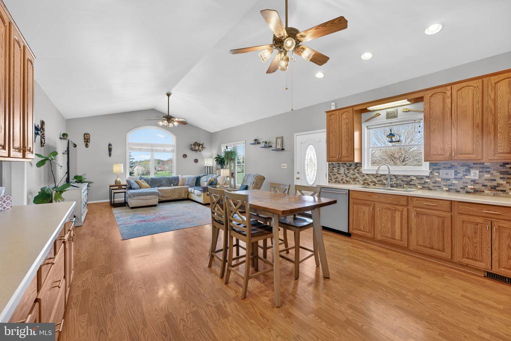 7453 OPAL RD, WARRENTON, Virginia 20186, 4 Bedrooms Bedrooms, ,2 BathroomsBathrooms,Residential,14,7453 OPAL RD,VAFQ2021174 MLS # VAFQ2021174 7453 OPAL RD, WARRENTON, Virginia 20186, 4 Bedrooms Bedrooms, ,2 BathroomsBathrooms,Residential,14,7453 OPAL RD,VAFQ2021174 MLS # VAFQ2021174