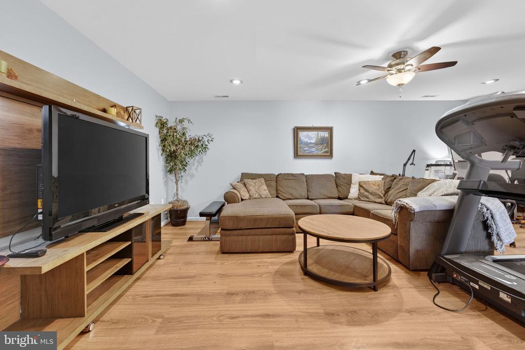 7453 OPAL RD, WARRENTON, Virginia 20186, 4 Bedrooms Bedrooms, ,2 BathroomsBathrooms,Residential,14,7453 OPAL RD,VAFQ2021174 MLS # VAFQ2021174 7453 OPAL RD, WARRENTON, Virginia 20186, 4 Bedrooms Bedrooms, ,2 BathroomsBathrooms,Residential,14,7453 OPAL RD,VAFQ2021174 MLS # VAFQ2021174