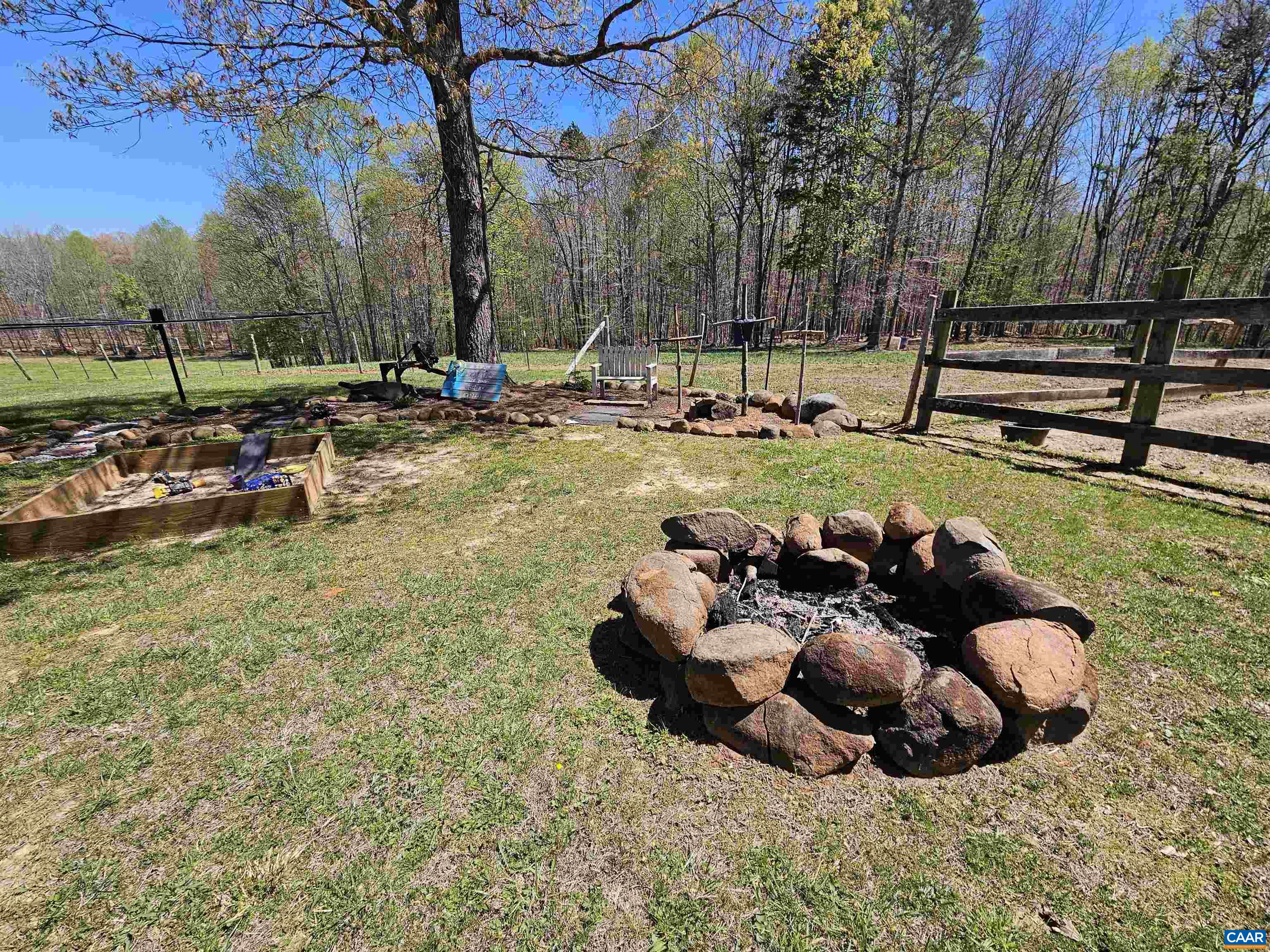 3814 S CONSTITUTION RTE, DILLWYN, Virginia 23936, 3 Bedrooms Bedrooms, ,1 BathroomBathrooms,Residential,14,3814 S CONSTITUTION RTE,675302 MLS # 675302 3814 S CONSTITUTION RTE, DILLWYN, Virginia 23936, 3 Bedrooms Bedrooms, ,1 BathroomBathrooms,Residential,14,3814 S CONSTITUTION RTE,675302 MLS # 675302