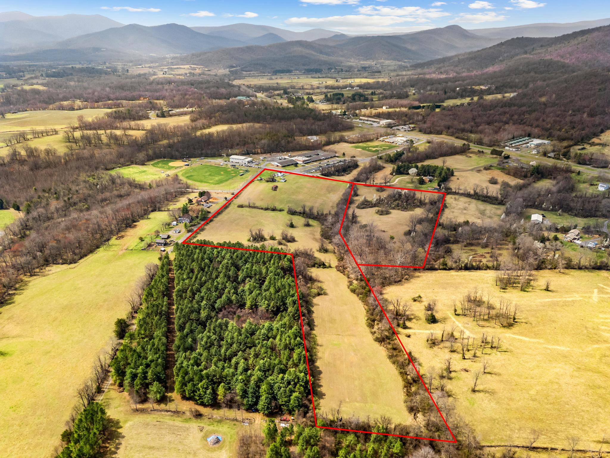 57 SCHOOL HOUSE RD, WASHINGTON, Virginia, 3 Bedrooms Bedrooms, ,1 BathroomBathrooms,Residential,14,57 SCHOOL HOUSE RD,VARP2002552 MLS # VARP2002552