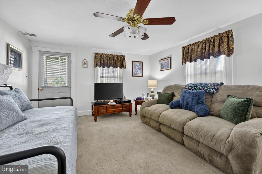 57 SCHOOL HOUSE RD, WASHINGTON, Virginia, 3 Bedrooms Bedrooms, ,1 BathroomBathrooms,Residential,14,57 SCHOOL HOUSE RD,VARP2002552 MLS # VARP2002552