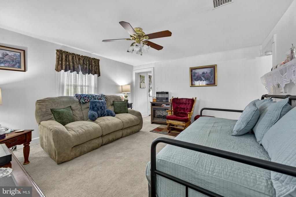 57 SCHOOL HOUSE RD, WASHINGTON, Virginia, 3 Bedrooms Bedrooms, ,1 BathroomBathrooms,Residential,14,57 SCHOOL HOUSE RD,VARP2002552 MLS # VARP2002552