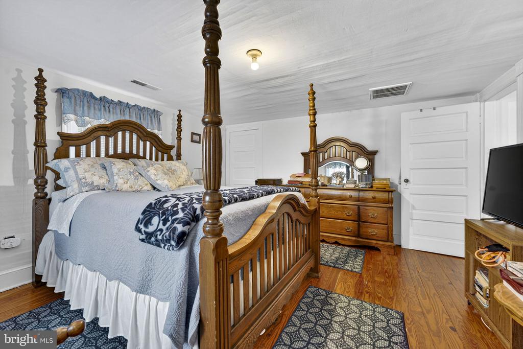 57 SCHOOL HOUSE RD, WASHINGTON, Virginia, 3 Bedrooms Bedrooms, ,1 BathroomBathrooms,Residential,14,57 SCHOOL HOUSE RD,VARP2002552 MLS # VARP2002552