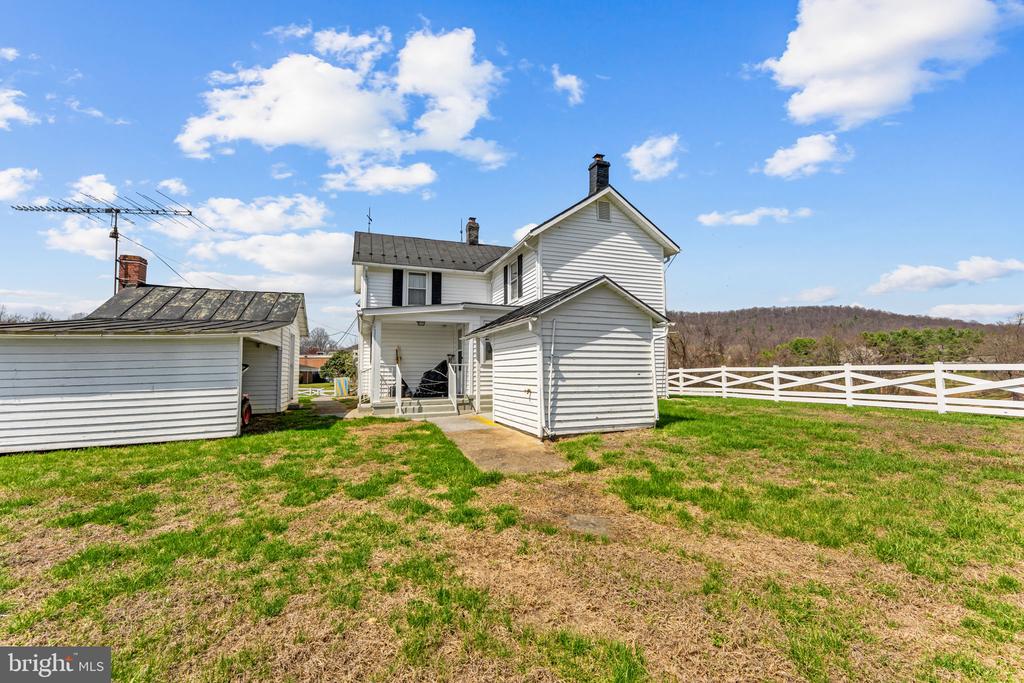 57 SCHOOL HOUSE RD, WASHINGTON, Virginia, 3 Bedrooms Bedrooms, ,1 BathroomBathrooms,Residential,14,57 SCHOOL HOUSE RD,VARP2002552 MLS # VARP2002552