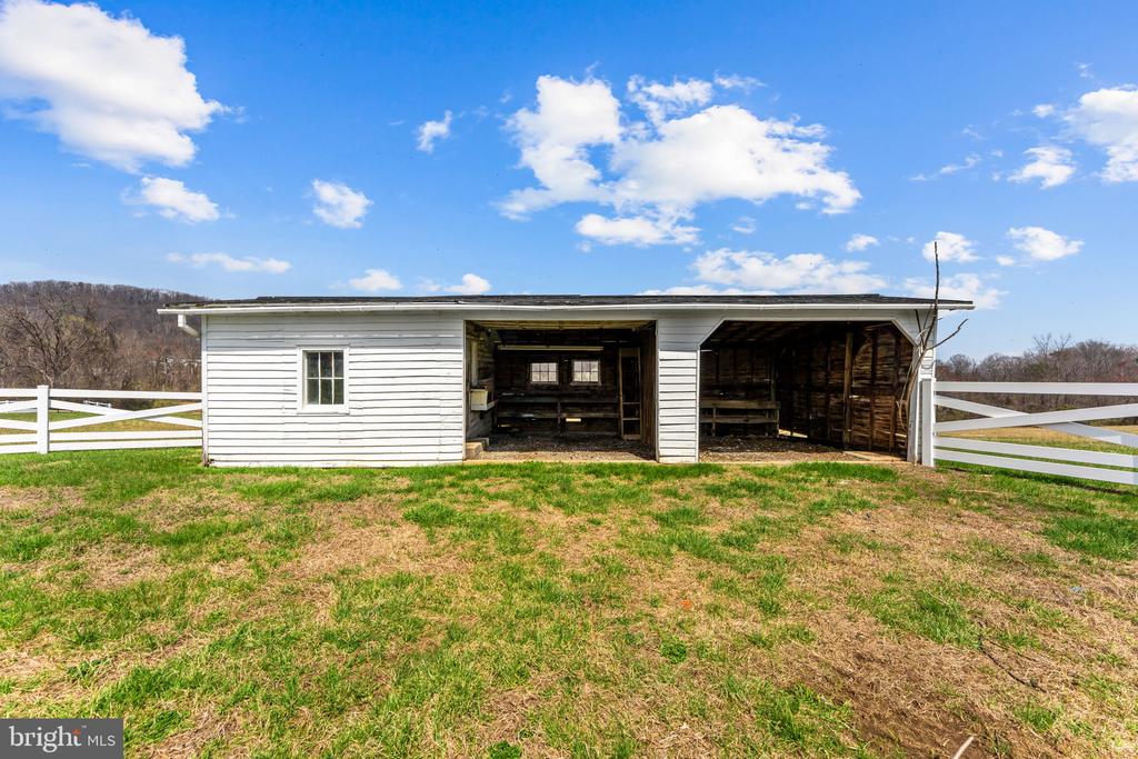 57 SCHOOL HOUSE RD, WASHINGTON, Virginia, 3 Bedrooms Bedrooms, ,1 BathroomBathrooms,Residential,14,57 SCHOOL HOUSE RD,VARP2002552 MLS # VARP2002552