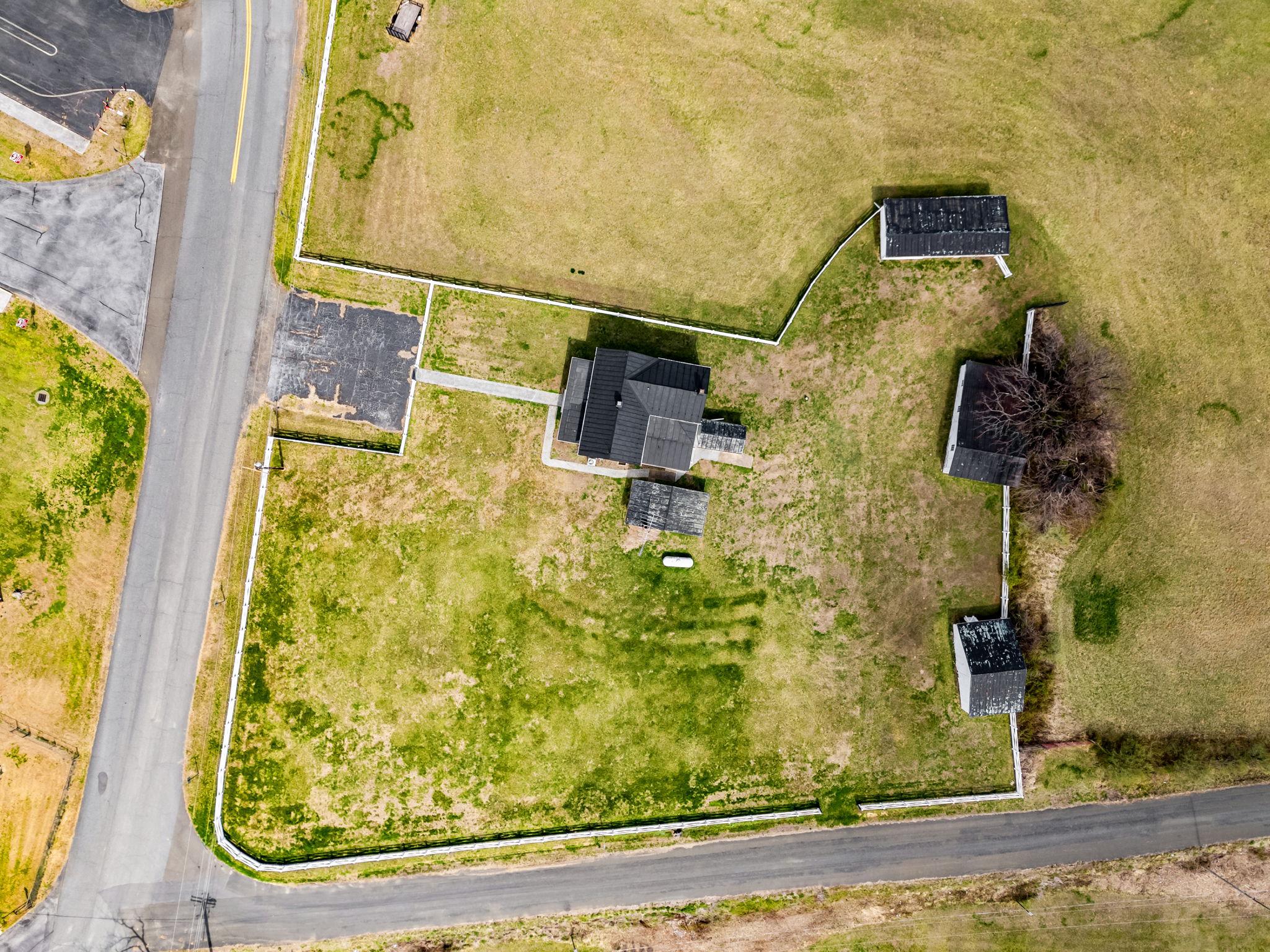 57 SCHOOL HOUSE RD, WASHINGTON, Virginia, 3 Bedrooms Bedrooms, ,1 BathroomBathrooms,Residential,14,57 SCHOOL HOUSE RD,VARP2002552 MLS # VARP2002552