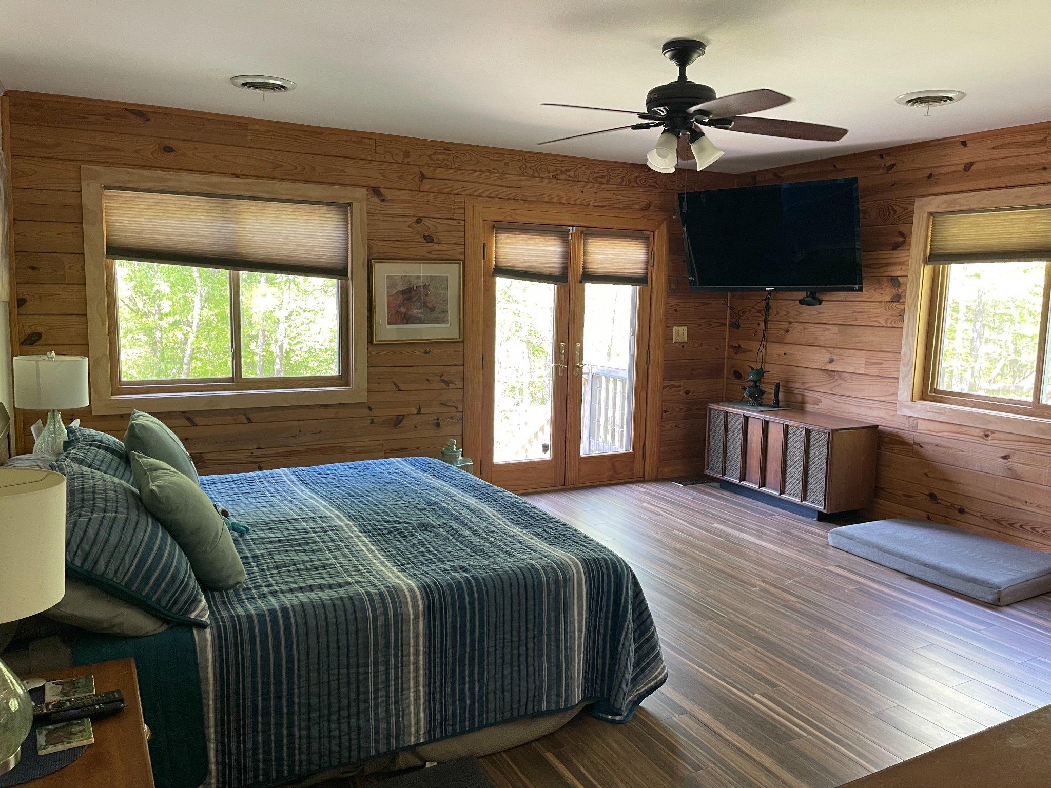 7747 RIVERSIDE FARM RD, MARSHALL, Virginia, 4 Bedrooms Bedrooms, ,3 BathroomsBathrooms,Residential,14,7747 RIVERSIDE FARM RD,VAFQ2021308 MLS # VAFQ2021308 7747 RIVERSIDE FARM RD, MARSHALL, Virginia, 4 Bedrooms Bedrooms, ,3 BathroomsBathrooms,Residential,14,7747 RIVERSIDE FARM RD,VAFQ2021308 MLS # VAFQ2021308