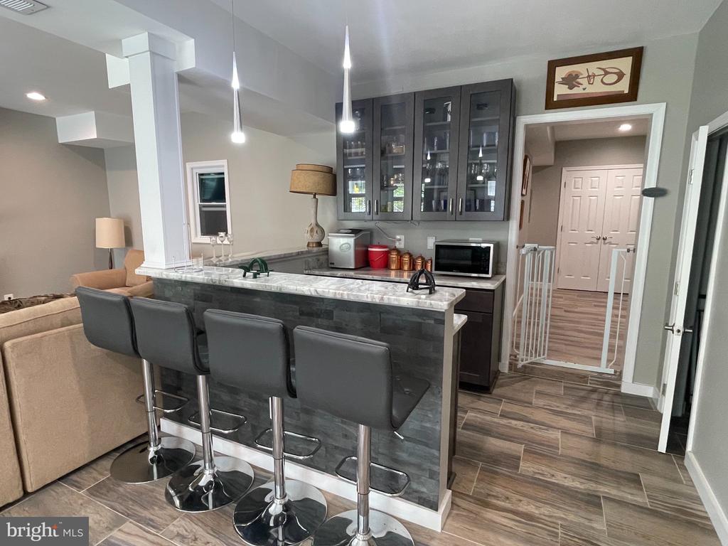 7747 RIVERSIDE FARM RD, MARSHALL, Virginia, 4 Bedrooms Bedrooms, ,3 BathroomsBathrooms,Residential,14,7747 RIVERSIDE FARM RD,VAFQ2021308 MLS # VAFQ2021308 7747 RIVERSIDE FARM RD, MARSHALL, Virginia, 4 Bedrooms Bedrooms, ,3 BathroomsBathrooms,Residential,14,7747 RIVERSIDE FARM RD,VAFQ2021308 MLS # VAFQ2021308