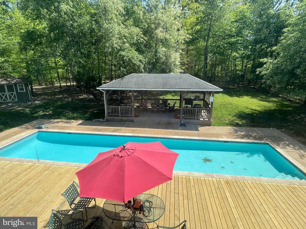 7747 RIVERSIDE FARM RD, MARSHALL, Virginia, 4 Bedrooms Bedrooms, ,3 BathroomsBathrooms,Residential,14,7747 RIVERSIDE FARM RD,VAFQ2021308 MLS # VAFQ2021308 7747 RIVERSIDE FARM RD, MARSHALL, Virginia, 4 Bedrooms Bedrooms, ,3 BathroomsBathrooms,Residential,14,7747 RIVERSIDE FARM RD,VAFQ2021308 MLS # VAFQ2021308