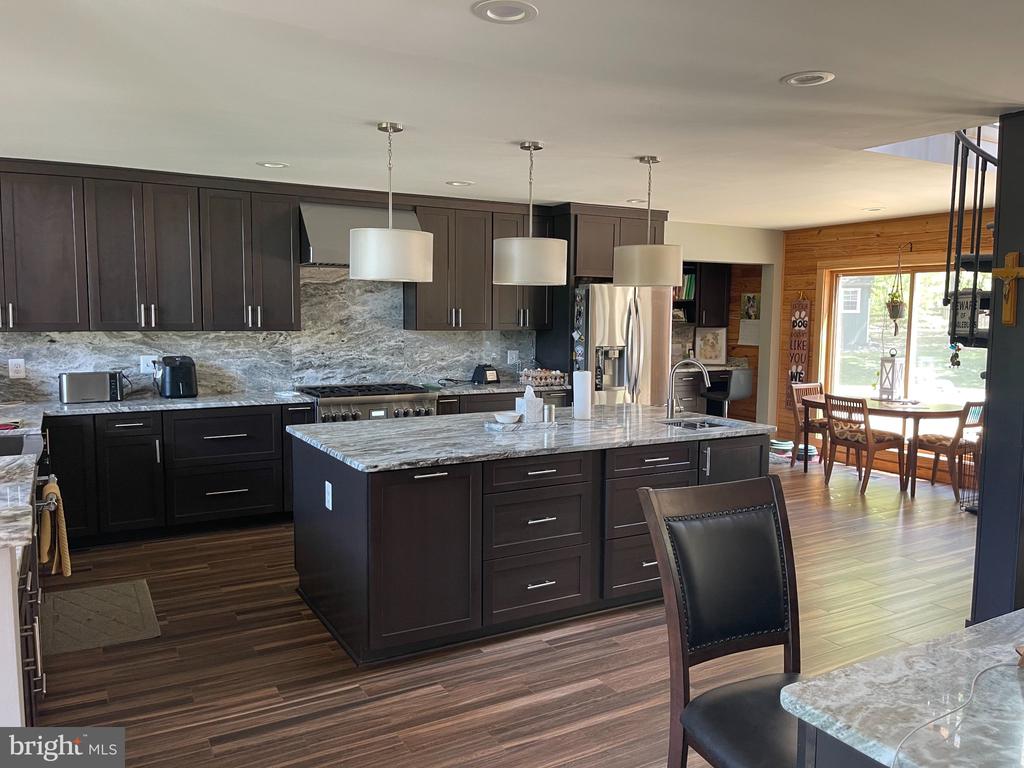 7747 RIVERSIDE FARM RD, MARSHALL, Virginia, 4 Bedrooms Bedrooms, ,3 BathroomsBathrooms,Residential,14,7747 RIVERSIDE FARM RD,VAFQ2021308 MLS # VAFQ2021308 7747 RIVERSIDE FARM RD, MARSHALL, Virginia, 4 Bedrooms Bedrooms, ,3 BathroomsBathrooms,Residential,14,7747 RIVERSIDE FARM RD,VAFQ2021308 MLS # VAFQ2021308