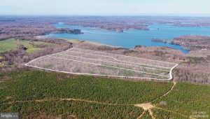 ARRITT RD BUMPASS Virginia 23024