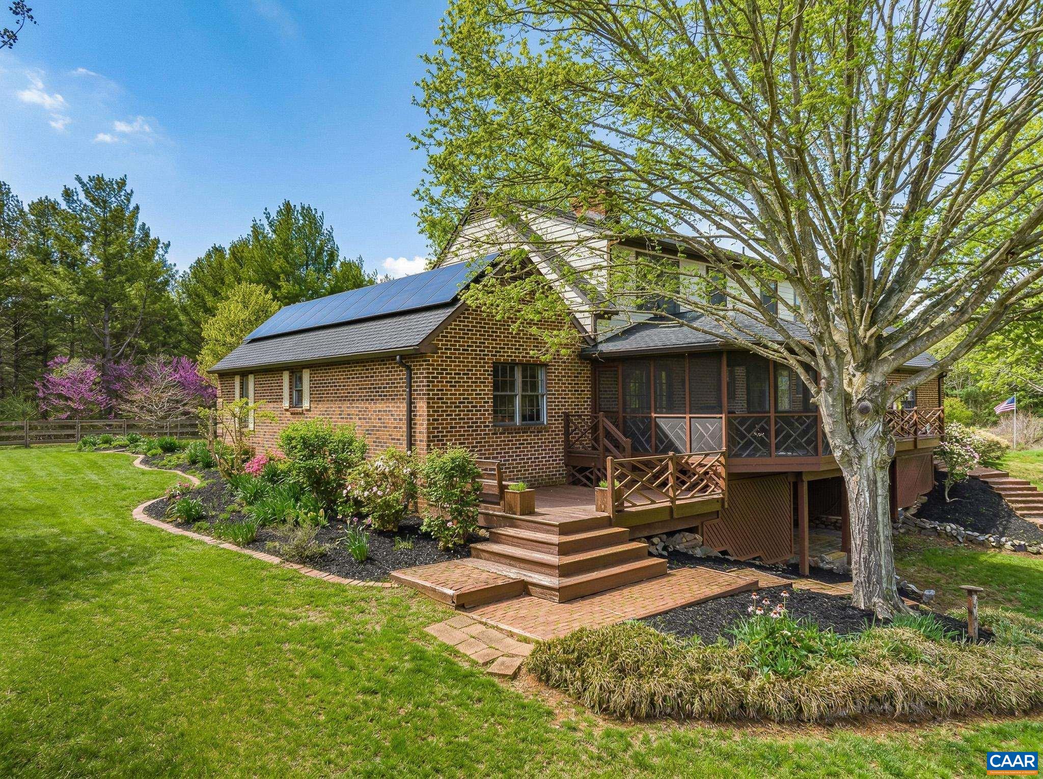 1732 HERMITAGE RD, WAYNESBORO, Virginia 22980, 4 Bedrooms Bedrooms, ,3 BathroomsBathrooms,Residential,14,1732 HERMITAGE RD,675316 MLS # 675316 1732 HERMITAGE RD, WAYNESBORO, Virginia 22980, 4 Bedrooms Bedrooms, ,3 BathroomsBathrooms,Residential,14,1732 HERMITAGE RD,675316 MLS # 675316