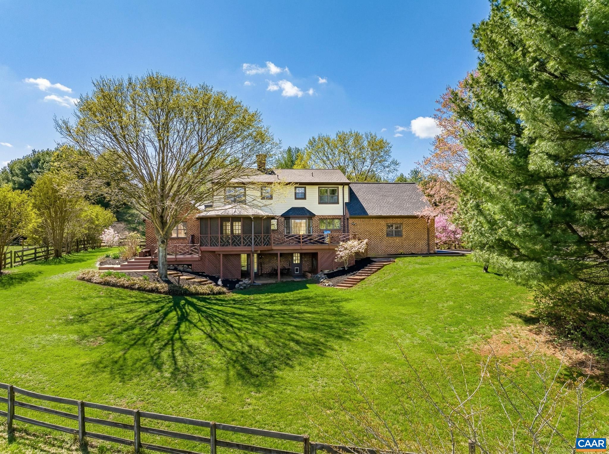 1732 HERMITAGE RD, WAYNESBORO, Virginia 22980, 4 Bedrooms Bedrooms, ,3 BathroomsBathrooms,Residential,14,1732 HERMITAGE RD,675316 MLS # 675316 1732 HERMITAGE RD, WAYNESBORO, Virginia 22980, 4 Bedrooms Bedrooms, ,3 BathroomsBathrooms,Residential,14,1732 HERMITAGE RD,675316 MLS # 675316