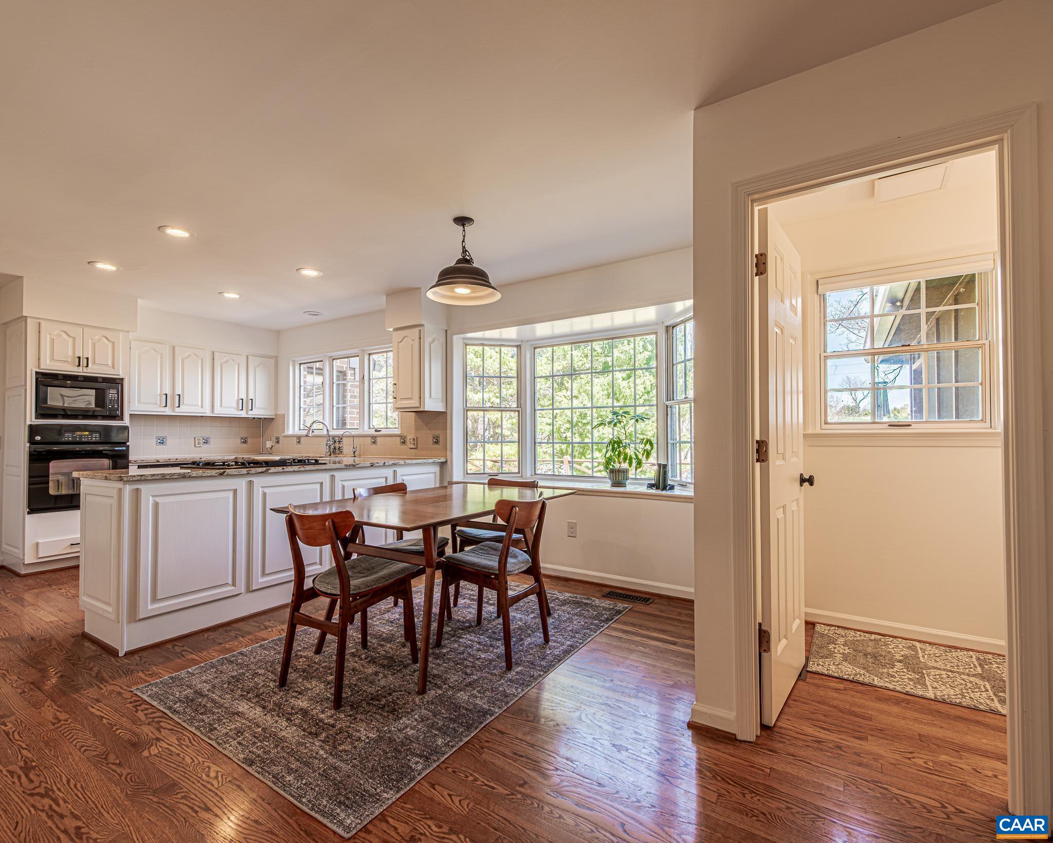 1732 HERMITAGE RD, WAYNESBORO, Virginia 22980, 4 Bedrooms Bedrooms, ,3 BathroomsBathrooms,Residential,14,1732 HERMITAGE RD,675316 MLS # 675316 1732 HERMITAGE RD, WAYNESBORO, Virginia 22980, 4 Bedrooms Bedrooms, ,3 BathroomsBathrooms,Residential,14,1732 HERMITAGE RD,675316 MLS # 675316