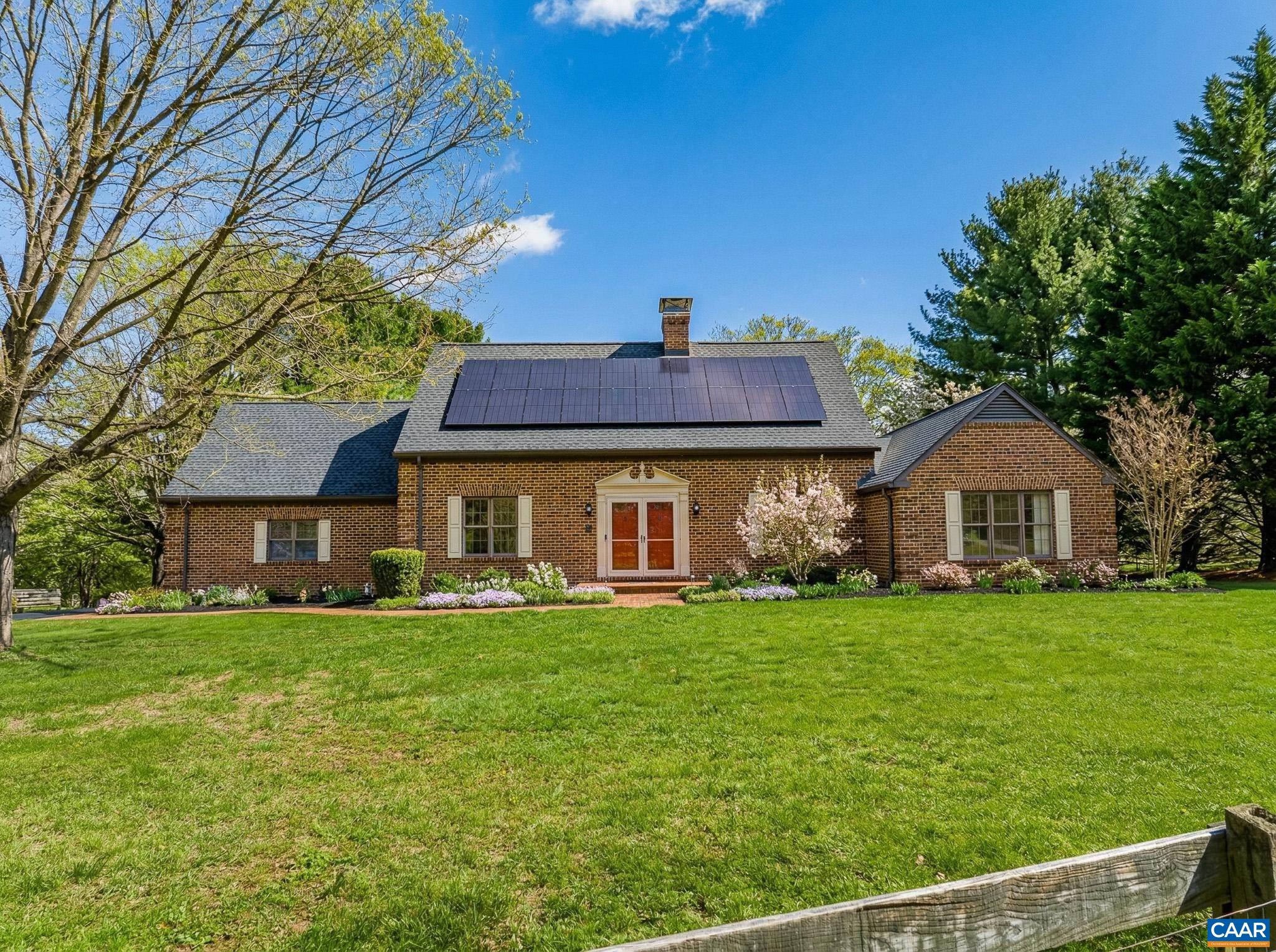 1732 HERMITAGE RD, WAYNESBORO, Virginia 22980, 4 Bedrooms Bedrooms, ,3 BathroomsBathrooms,Residential,14,1732 HERMITAGE RD,675316 MLS # 675316 1732 HERMITAGE RD, WAYNESBORO, Virginia 22980, 4 Bedrooms Bedrooms, ,3 BathroomsBathrooms,Residential,14,1732 HERMITAGE RD,675316 MLS # 675316