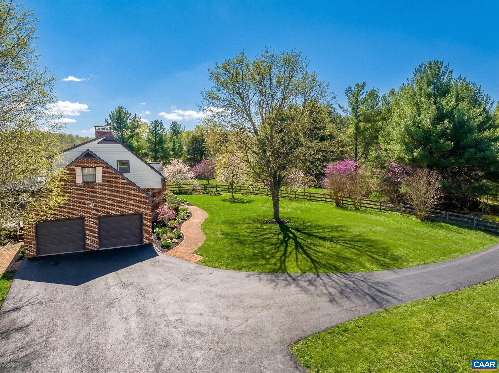 1732 HERMITAGE RD, WAYNESBORO, Virginia 22980, 4 Bedrooms Bedrooms, ,3 BathroomsBathrooms,Residential,14,1732 HERMITAGE RD,675316 MLS # 675316 1732 HERMITAGE RD, WAYNESBORO, Virginia 22980, 4 Bedrooms Bedrooms, ,3 BathroomsBathrooms,Residential,14,1732 HERMITAGE RD,675316 MLS # 675316