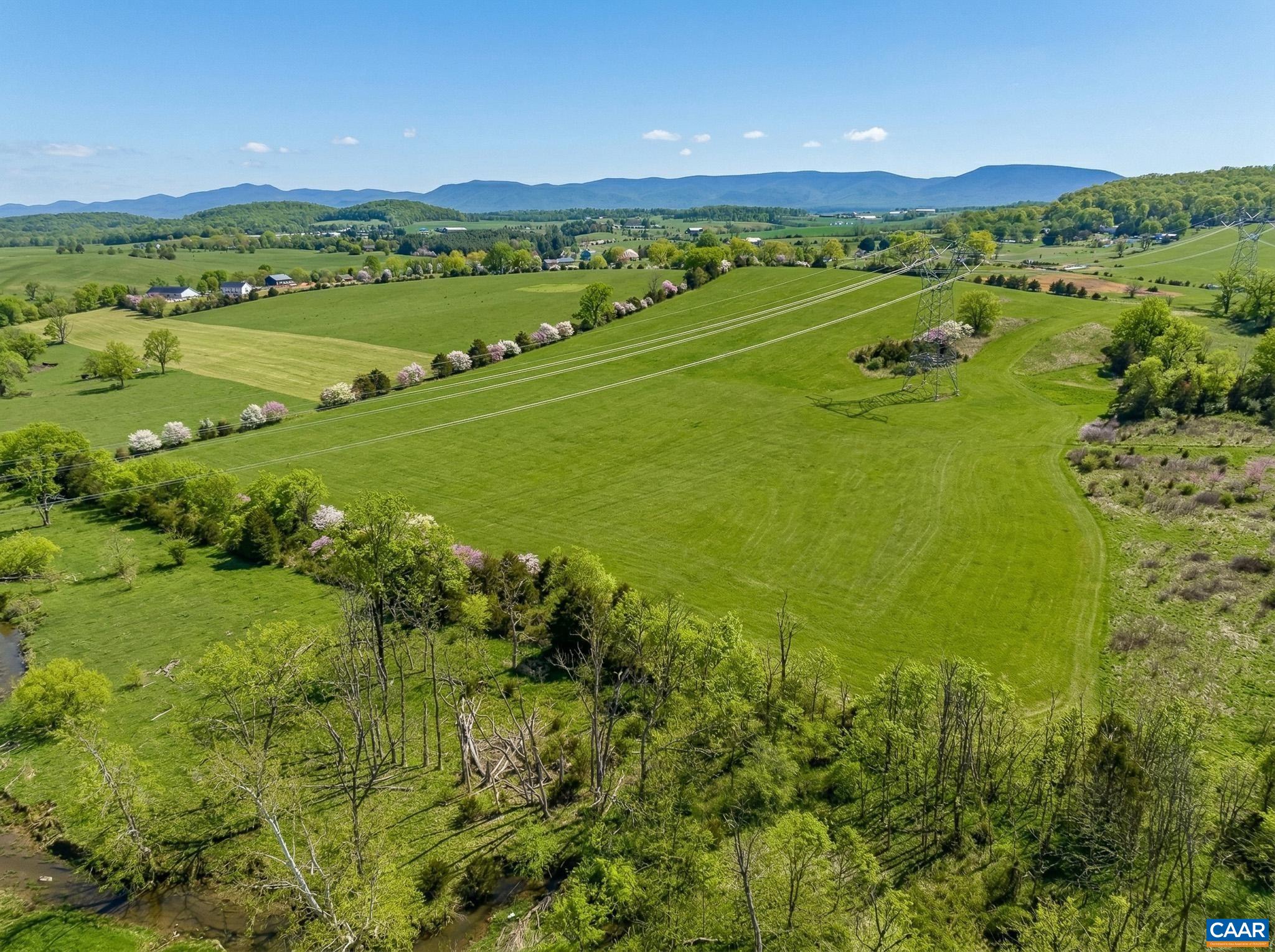 1732 HERMITAGE RD, WAYNESBORO, Virginia 22980, 4 Bedrooms Bedrooms, ,3 BathroomsBathrooms,Residential,14,1732 HERMITAGE RD,675316 MLS # 675316 1732 HERMITAGE RD, WAYNESBORO, Virginia 22980, 4 Bedrooms Bedrooms, ,3 BathroomsBathrooms,Residential,14,1732 HERMITAGE RD,675316 MLS # 675316