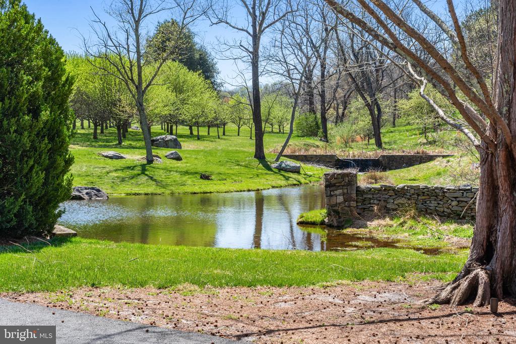 2547 HALFWAY RD, THE PLAINS, Virginia, 5 Bedrooms Bedrooms, ,5 BathroomsBathrooms,Residential,14,2547 HALFWAY RD,VAFQ2021476 MLS # VAFQ2021476