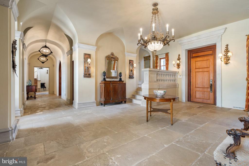 2547 HALFWAY RD, THE PLAINS, Virginia, 5 Bedrooms Bedrooms, ,5 BathroomsBathrooms,Residential,14,2547 HALFWAY RD,VAFQ2021476 MLS # VAFQ2021476